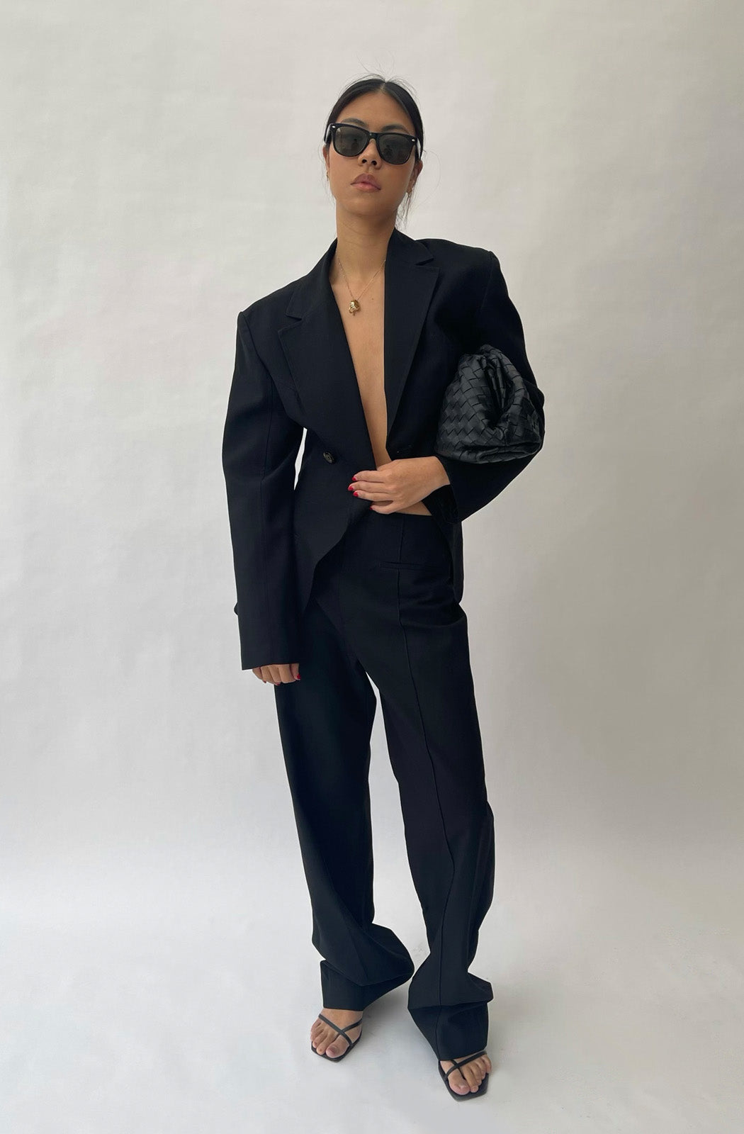 OVERLAP ONE BUTTON TAILORED JACKET