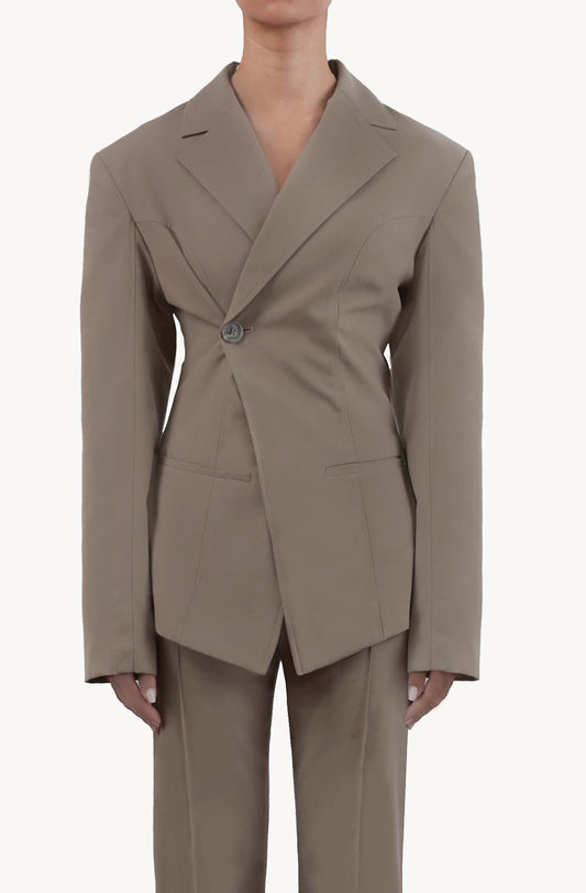 OVERLAP ONE BUTTON TAILORED JACKET