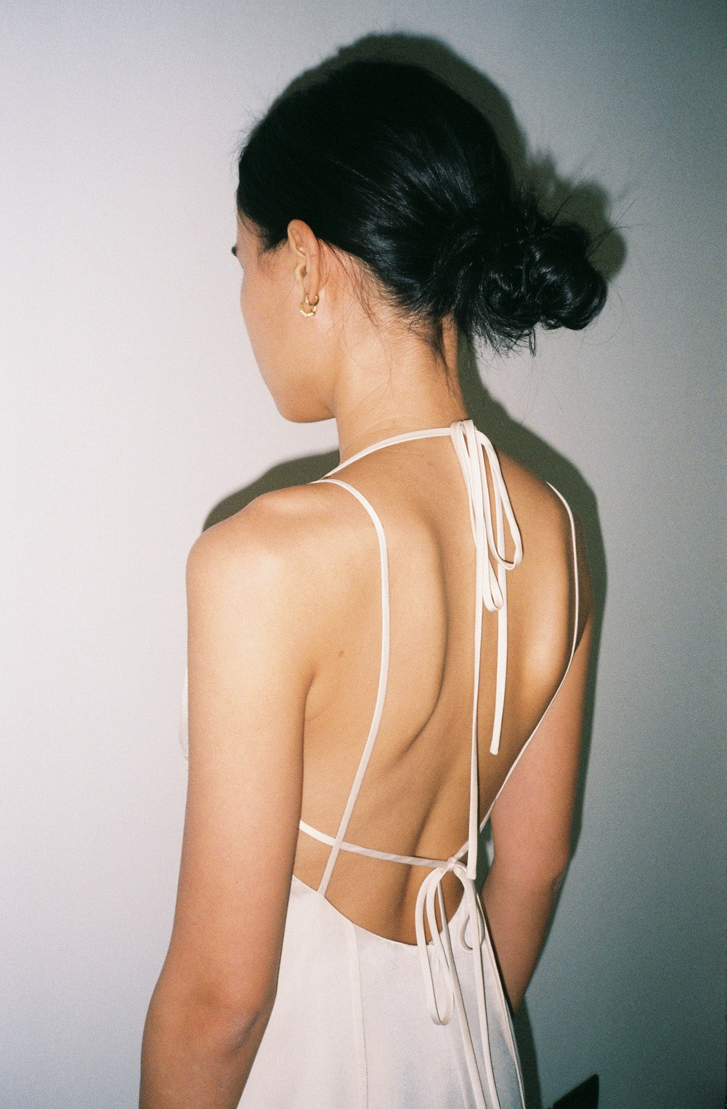 BACKLESS TIE UP DRESS LUEUR BACKLESS TIE UP DRESS LUEUR